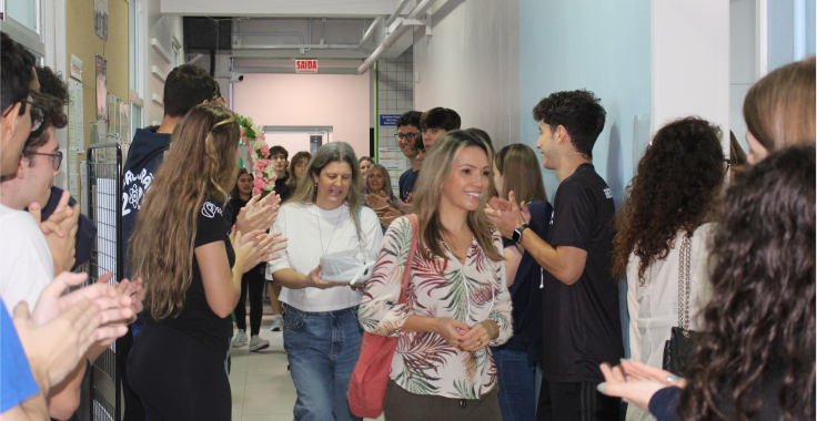 Celebração Dia das Mães – Ensino Médio 2024