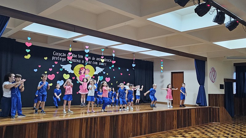 Homenagem Dia das Mães – Educação Infantil